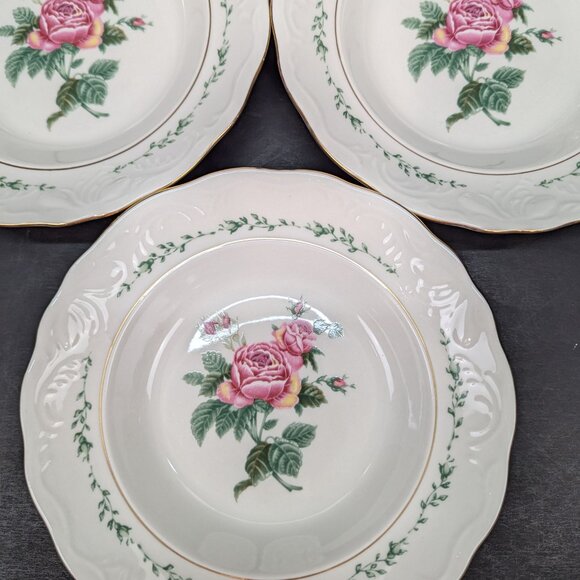 Gibson Designs Victorian Rose Replacement 3 Soup Bowls Gold Trim and 2 Saucers - Picture 6 of 13